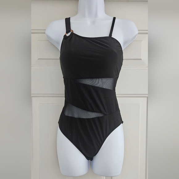 Heytalala Mesh Spliced Swimsuit - Picture 2 of 5